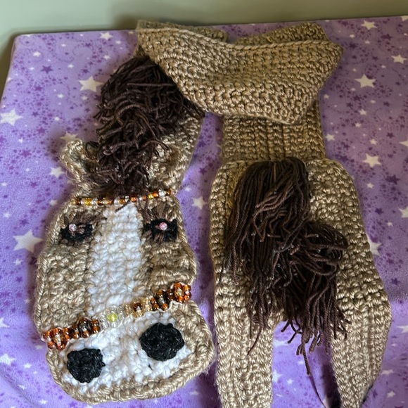 Sold - Picture 3 of 6